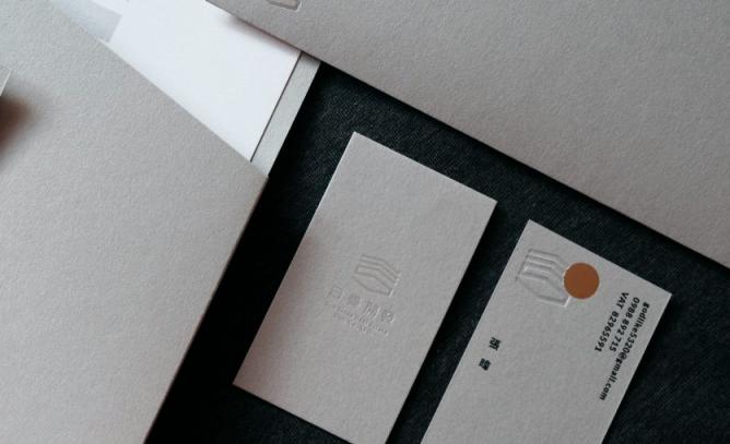 上海名片印刷時效指南：吉印通極速響應(yīng)，讓企業(yè)告別“等印焦慮”